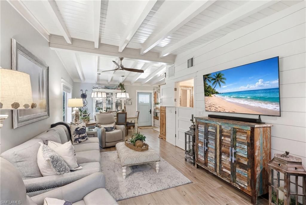 840 Myrtle Ter, Naples, FL 34103 Photo