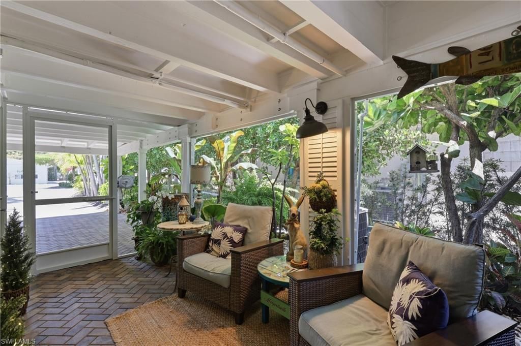 840 Myrtle Ter, Naples, FL 34103 Photo
