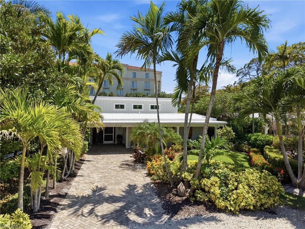 840 Myrtle Ter, Naples, FL 34103 Photo