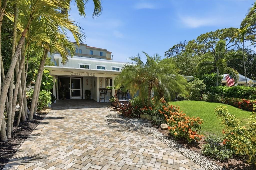 840 Myrtle Ter, Naples, FL 34103 Photo