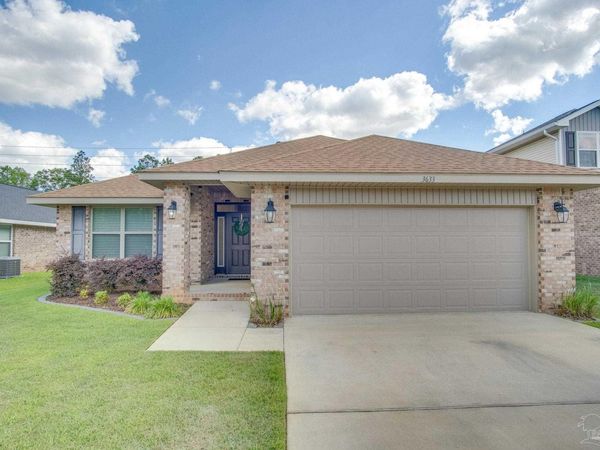 3633 Conley Dr, Cantonment, FL 32533