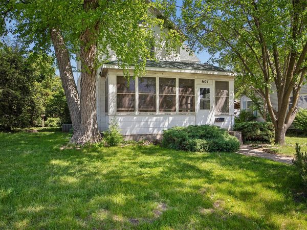 604 Willis Avenue, Perry, IA 50220