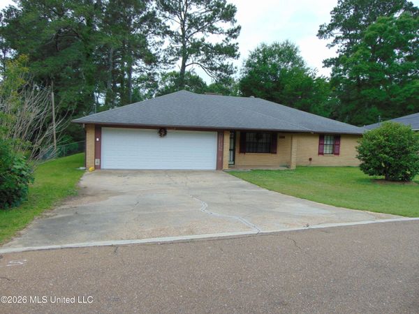 1022 Prairie Lane, McComb, MS 39648