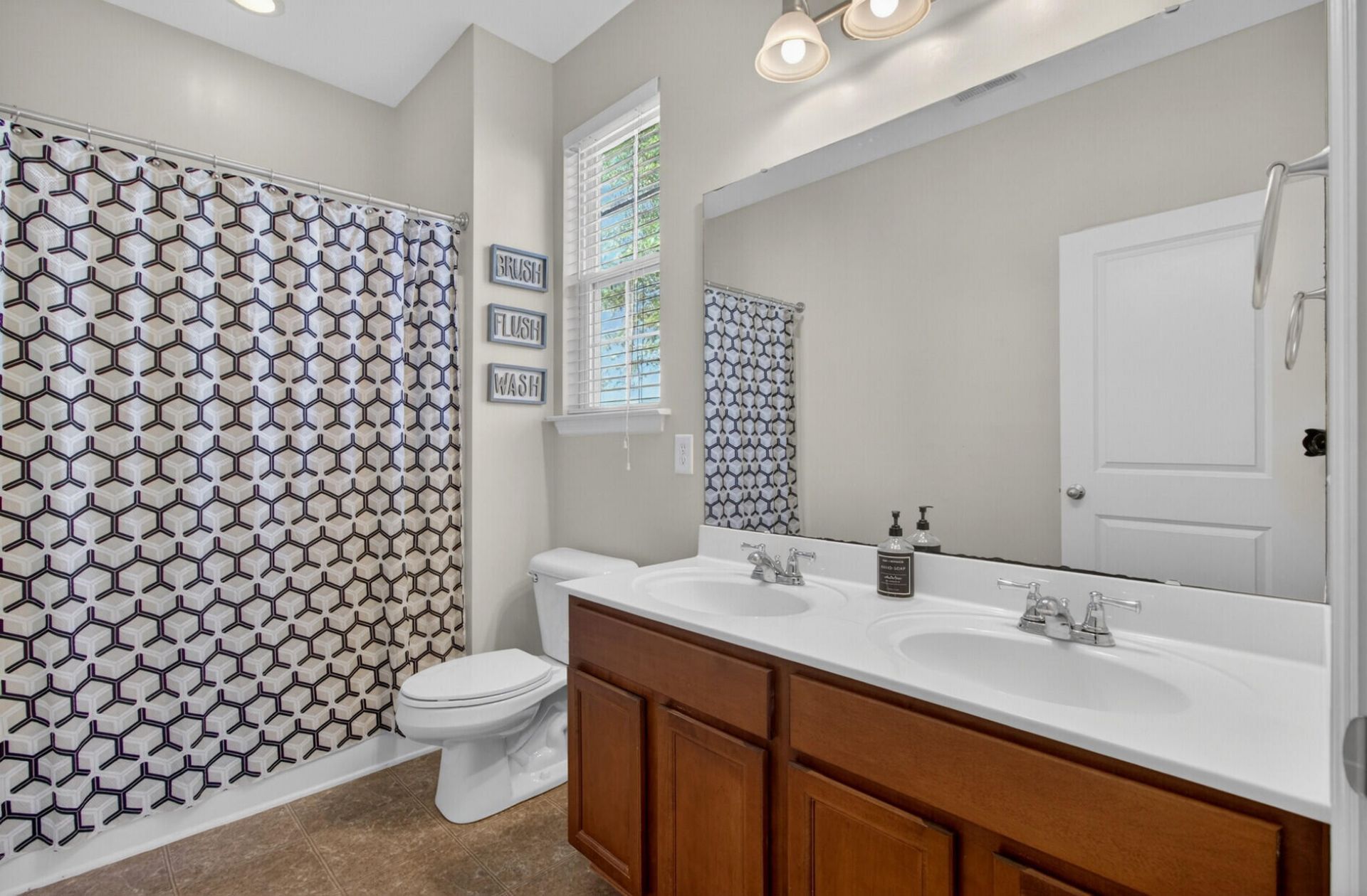 1012 Bridlewood Farms Parkway Photo 19