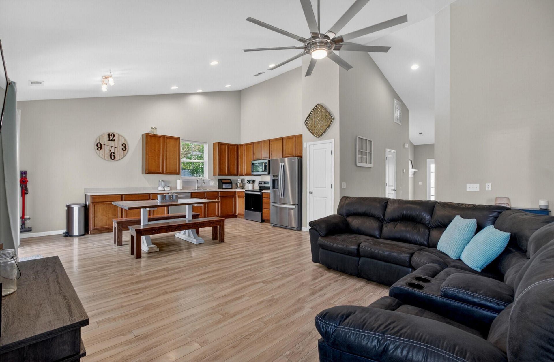 1012 Bridlewood Farms Parkway Photo 9