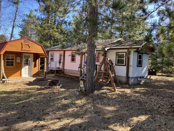 N9590 Dahleen Ln, Stephenson, WI 54114