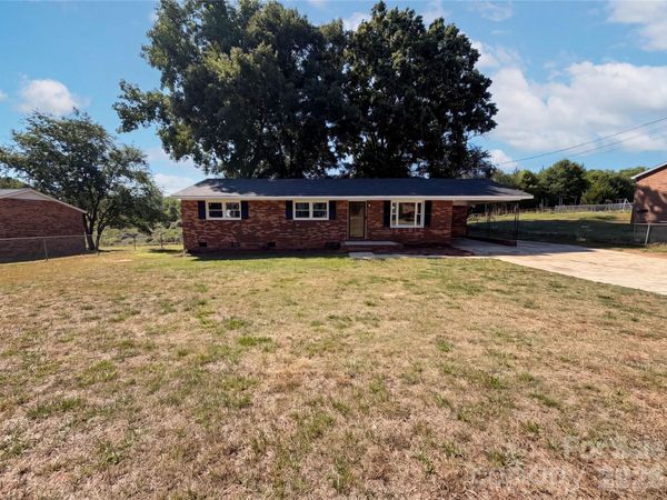 4030 Angus Drive , Gastonia, NC 28056