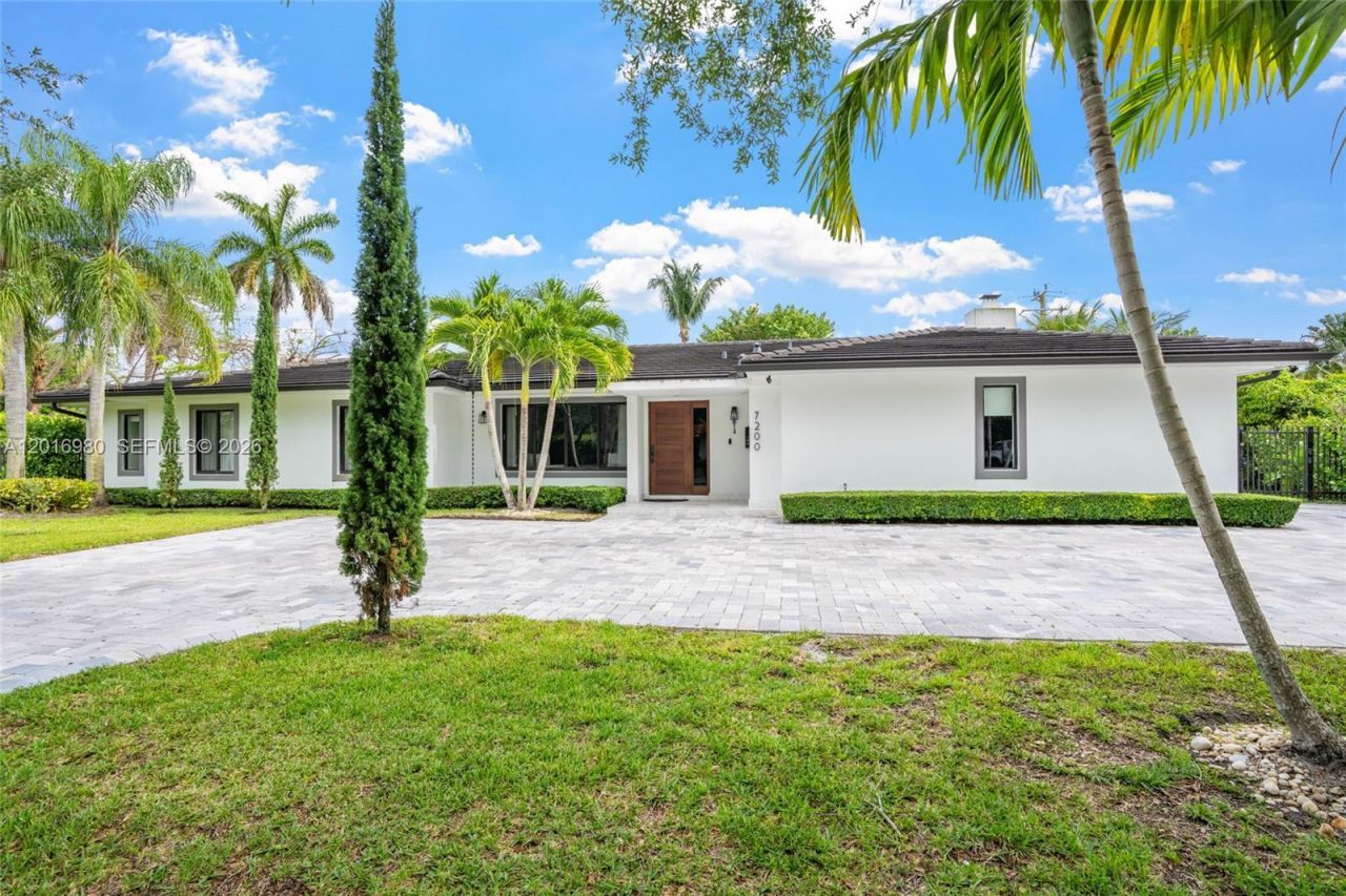 7200 SW 107th Ter, Pinecrest, FL 33156 Photo