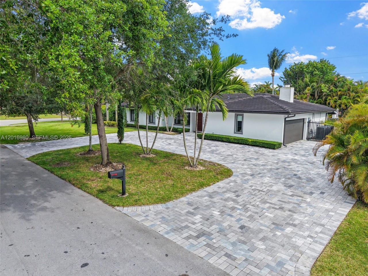 7200 SW 107th Ter, Pinecrest, FL 33156 Photo