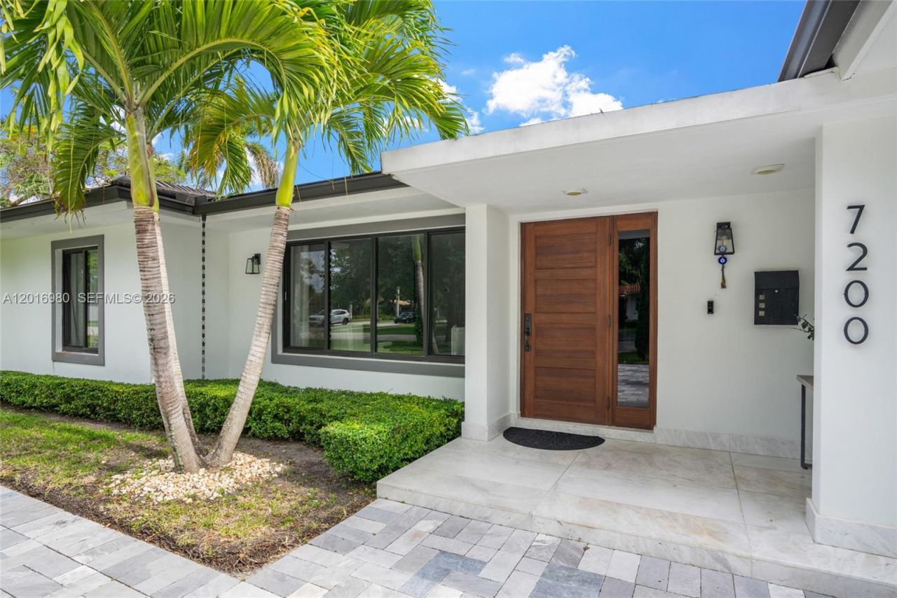 7200 SW 107th Ter, Pinecrest, FL 33156 Photo