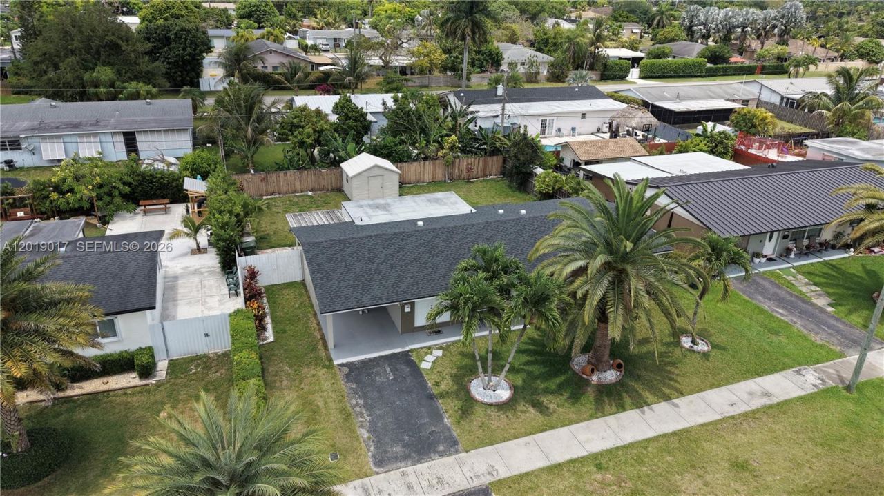 731 NW 17th St , Homestead, FL 33030 Photo