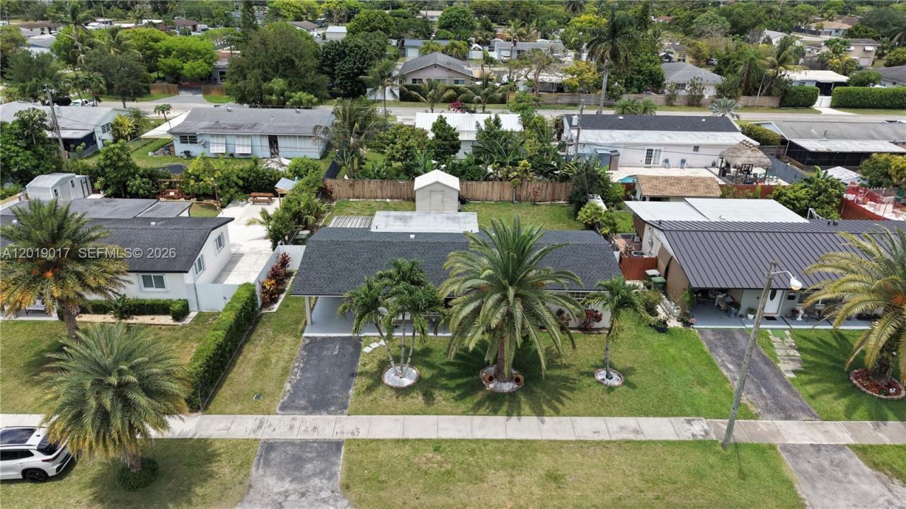 731 NW 17th St , Homestead, FL 33030 Photo