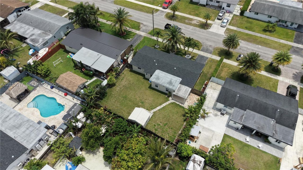 731 NW 17th St , Homestead, FL 33030 Photo
