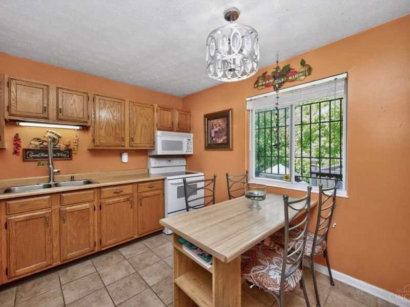 2220 Miles Road, Colerain Township, OH 45231 Photo 11