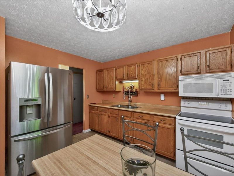 2220 Miles Road, Colerain Township, OH 45231 Photo 12