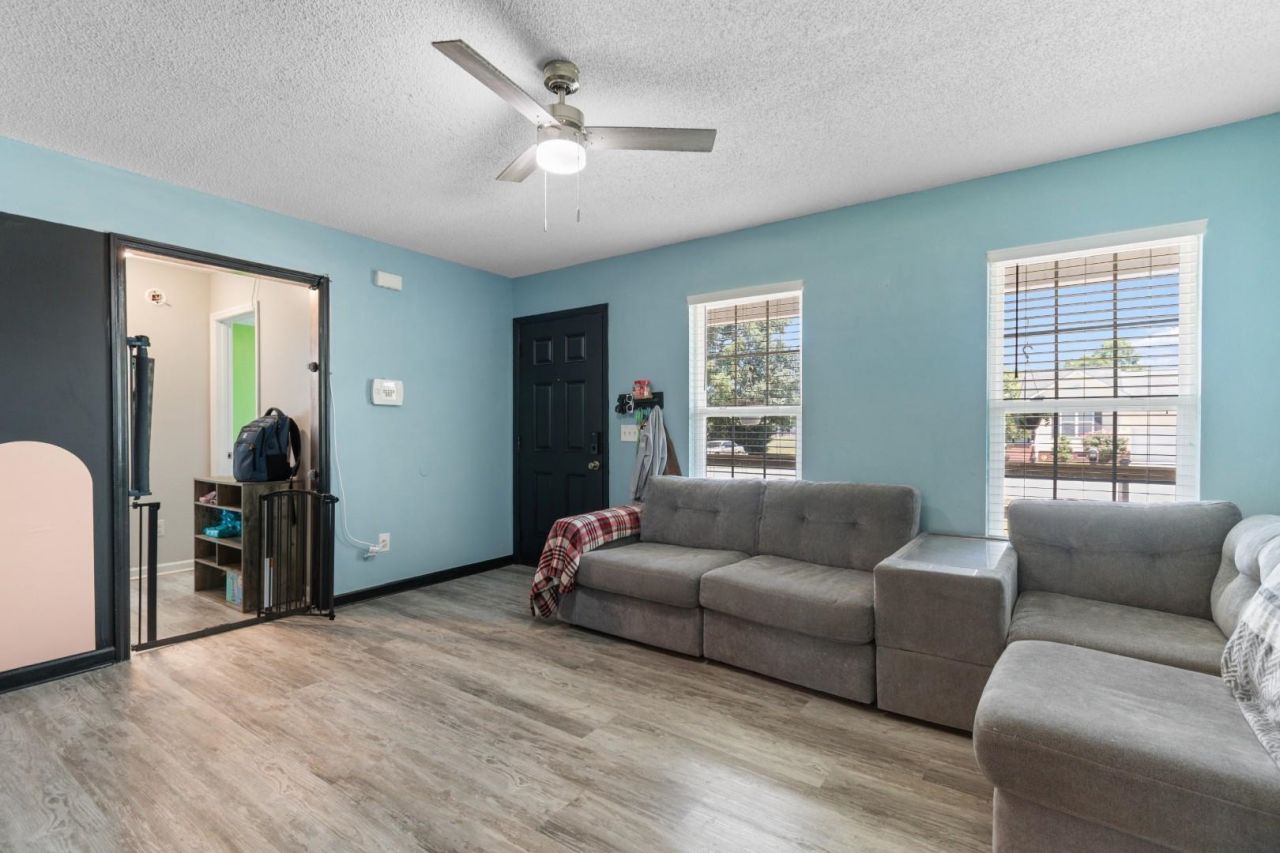 513 Coleman Ct.  Photo 9
