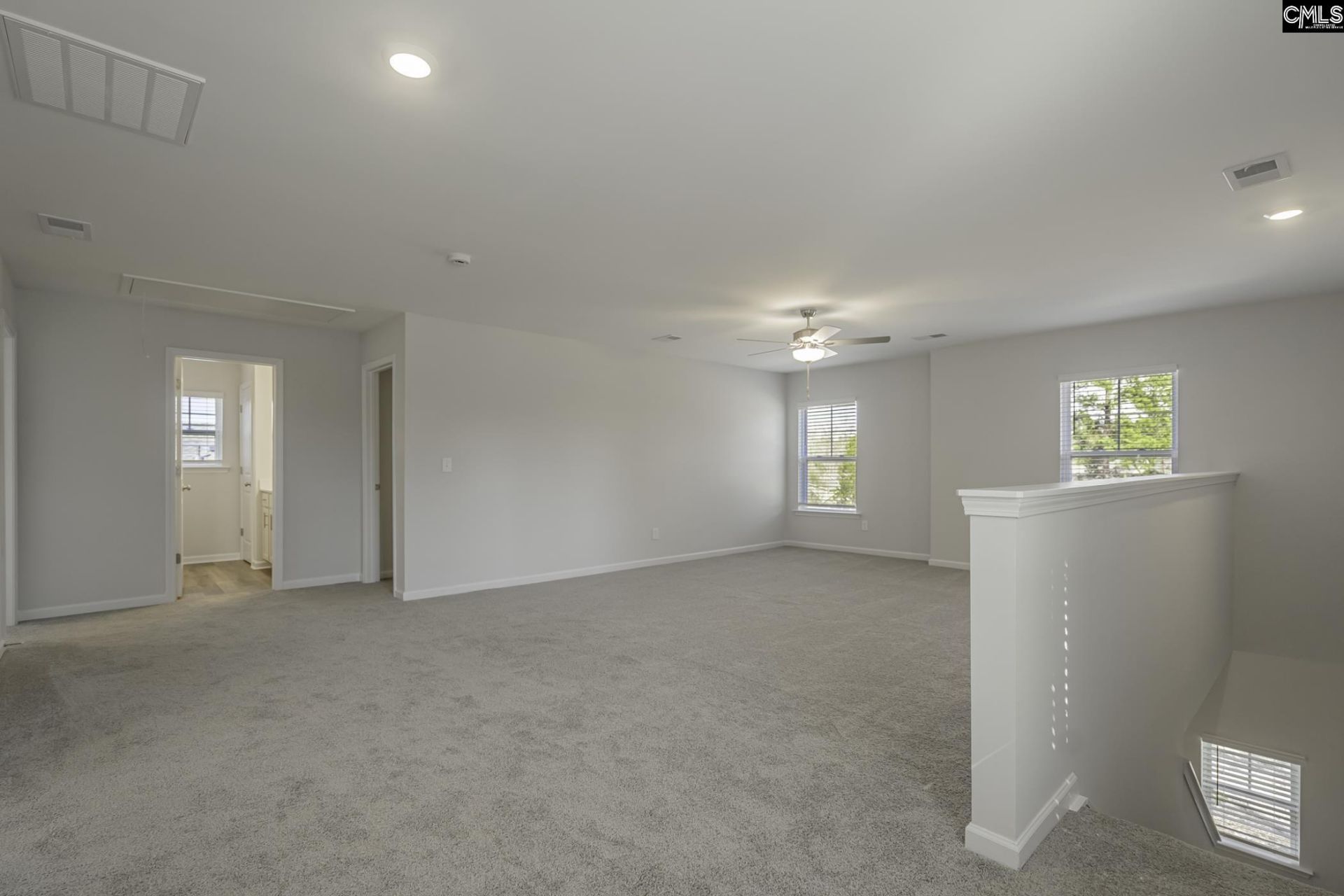 147 Middlesex Court  Photo 34