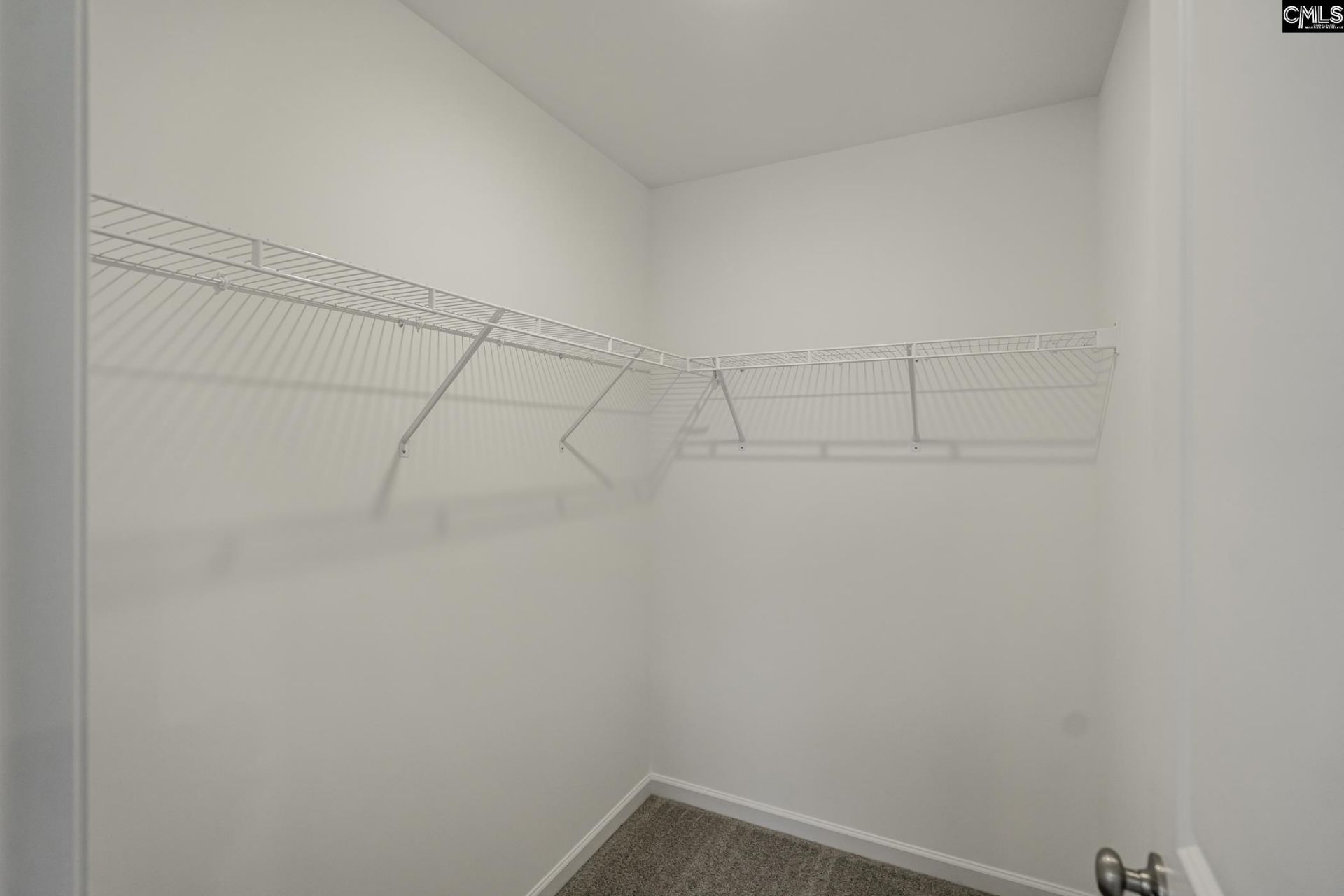 147 Middlesex Court  Photo 38