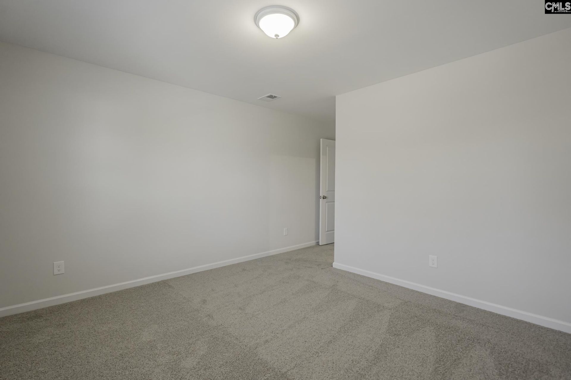 147 Middlesex Court  Photo 48