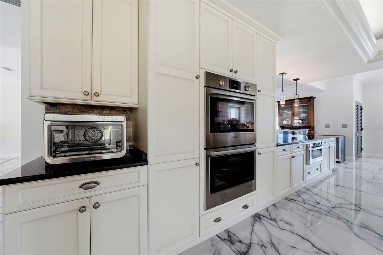 5207 Bay State Road, Palmetto, FL 34221 Photo