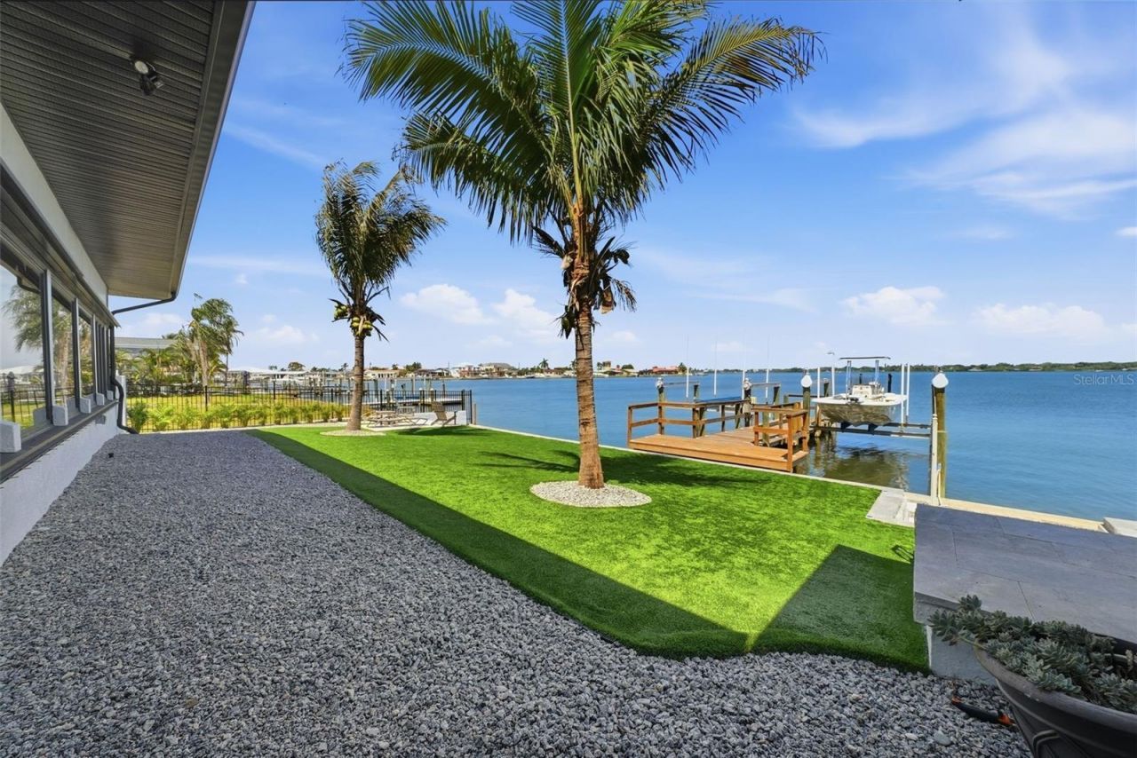 5207 Bay State Road, Palmetto, FL 34221 Photo