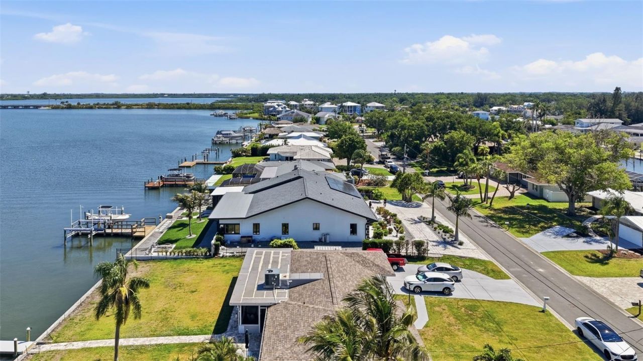 5207 Bay State Road, Palmetto, FL 34221 Photo