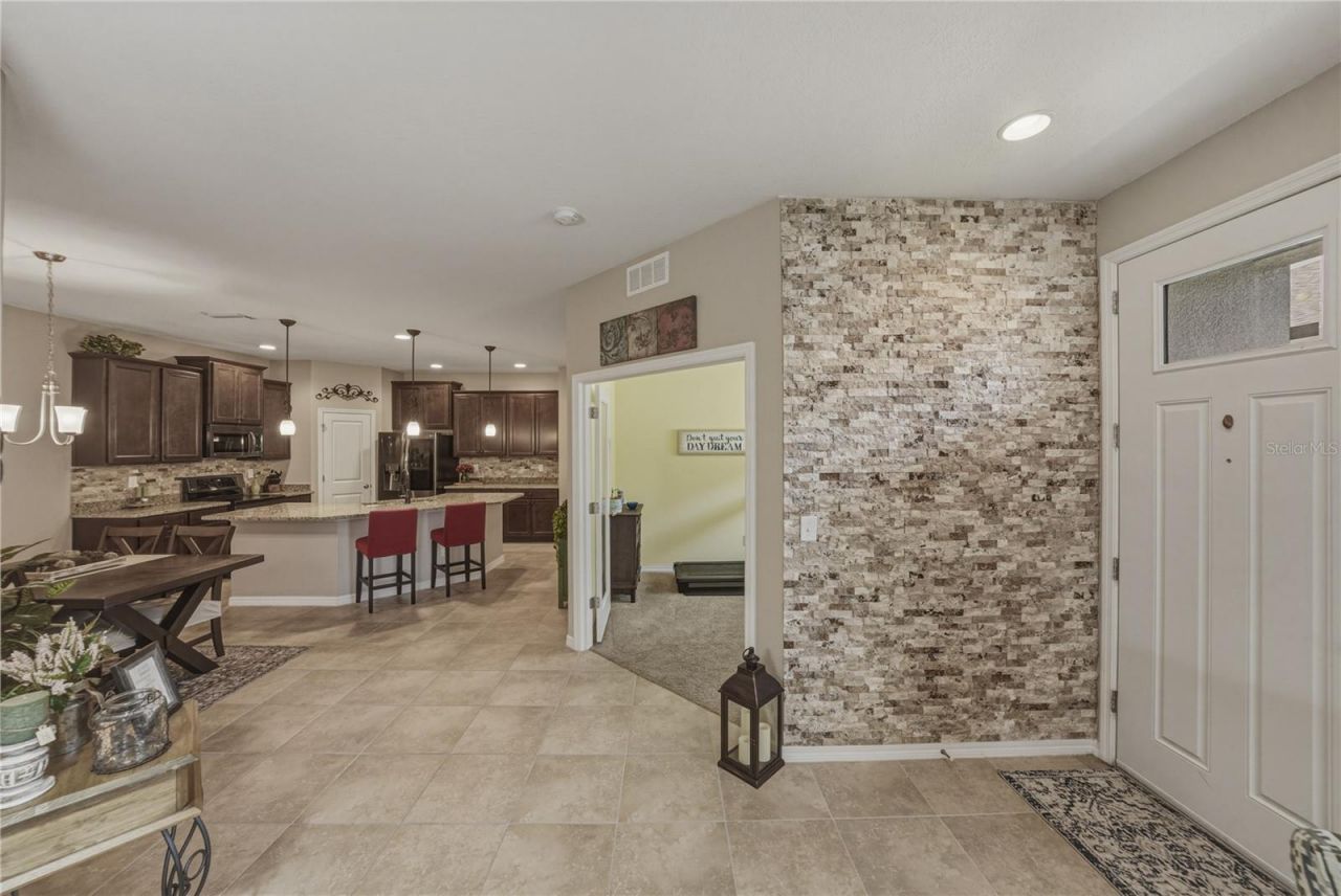 7739 Timberview Loop, Wesley Chapel, FL 33545 Photo