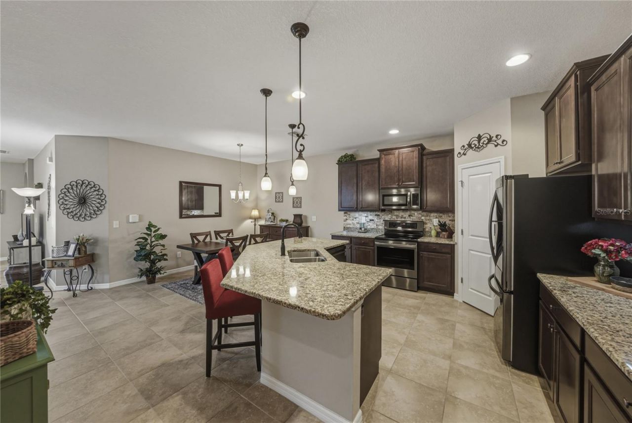 7739 Timberview Loop, Wesley Chapel, FL 33545 Photo