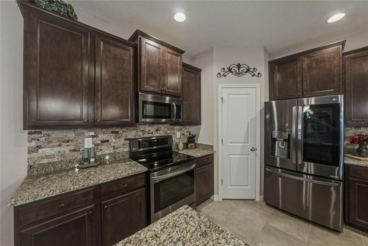 7739 Timberview Loop, Wesley Chapel, FL 33545 Photo