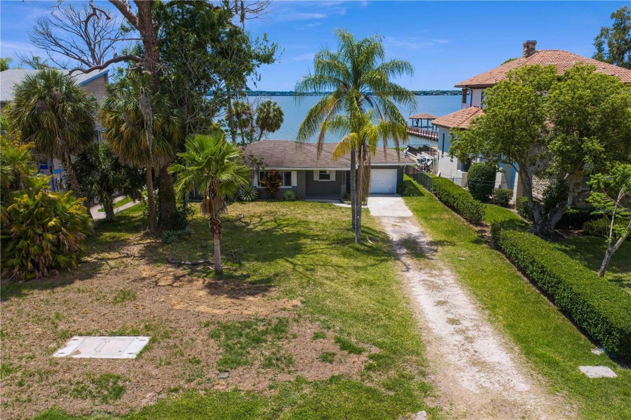 506 Shore Drive E, Oldsmar, FL 34677 Photo