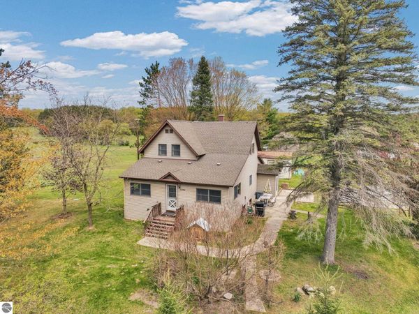 22386 16 Mile Road, Leroy, MI 49655