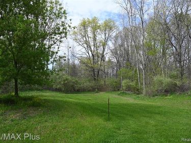 275 Miller Lake Road , Deerfield Twp, MI 48421