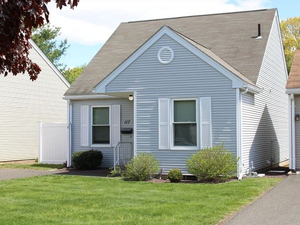 117 Alvord Pl, Unit 117, South Hadley, MA 01075