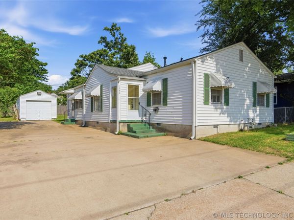 1342 S Yale Avenue , Tulsa, OK 74112