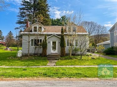 12 Elm Street, Cherry Valley, NY 13320