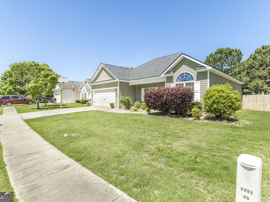 Property Image 4
