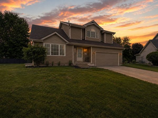 1705 NE Innsbruck Court, Ankeny, IA 50021