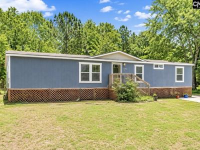 187 Ellexlee Road , Santee, SC 29142