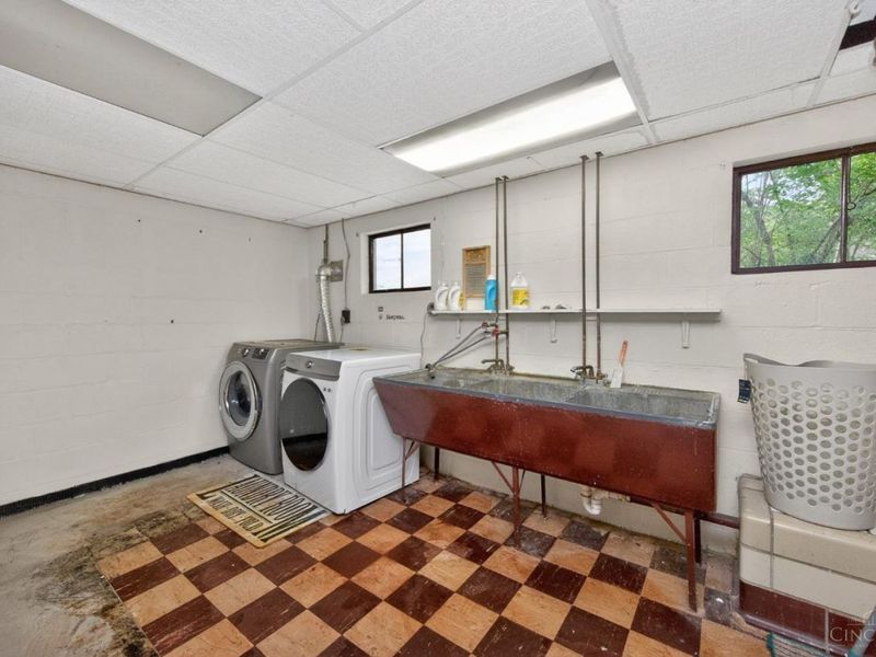 3270 Renfro Avenue, Cincinnati, OH 45211 Photo 33