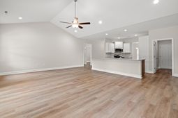 1417 Loop Circle  photo 4