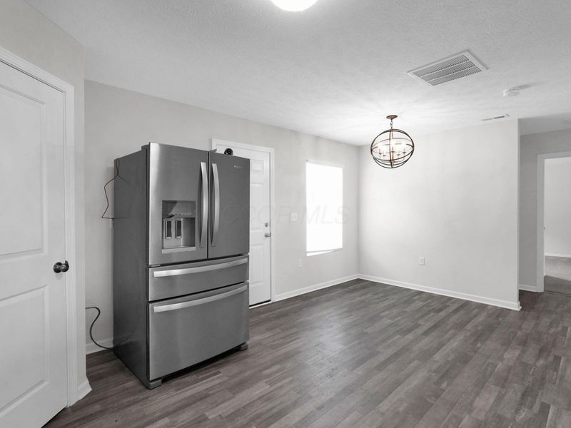 1881 Erika Drive, Springfield, OH 45503 Photo 7