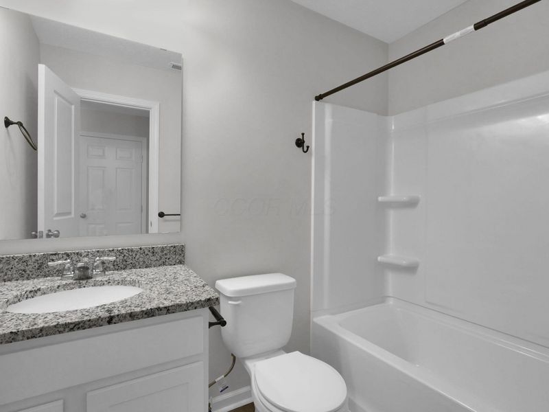 1881 Erika Drive, Springfield, OH 45503 Photo 8