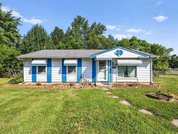 834 Vancouver Drive , Marion, OH 43302