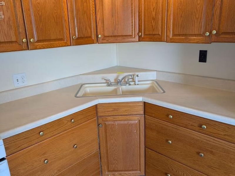 1420 E Main Street, Unit 28, Bellevue, OH 44811 Photo 7