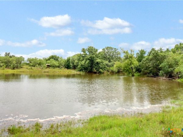 52.97AC Cross Road, Seguin, TX 78155