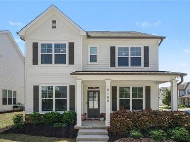 5180 Parkwood Drive, Flowery Branch, GA 30542