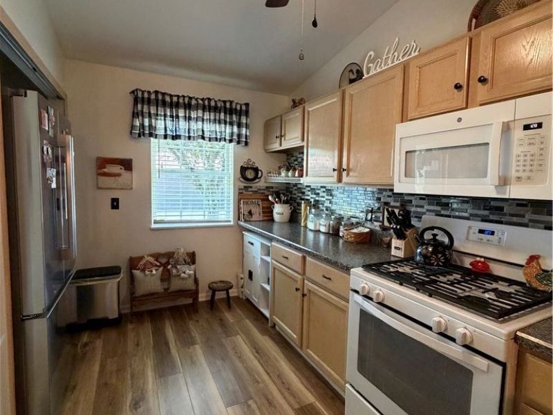 810 Nob Hill Drive, Niles, OH 44446 Photo 10