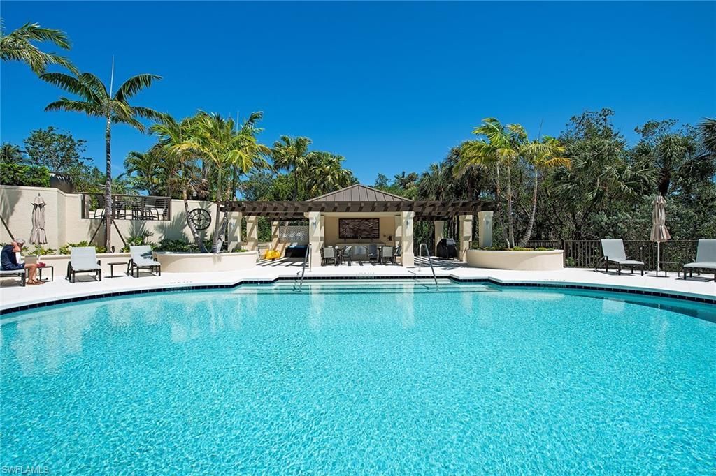 8990 Bay Colony Dr, Unit 403, Naples, FL 34108 Photo