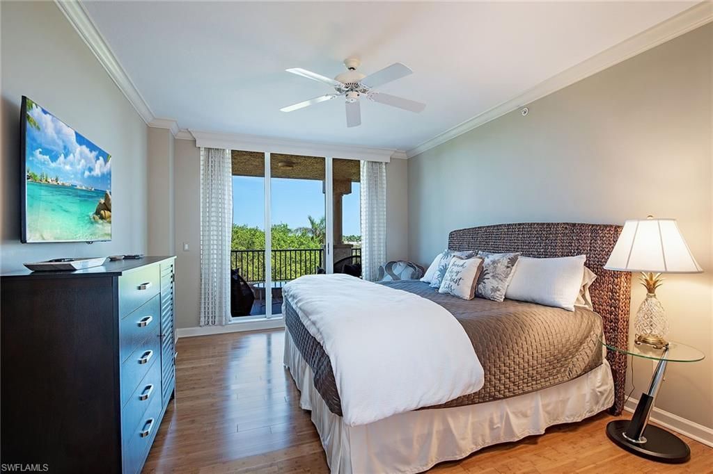 8990 Bay Colony Dr, Unit 403, Naples, FL 34108 Photo