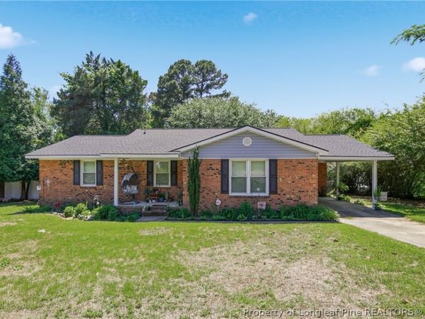 123 Wolfpoint Drive , Fayetteville, NC 28311